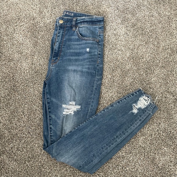 American Eagle Distressed Skinny Jeans - Picture 1 of 6
